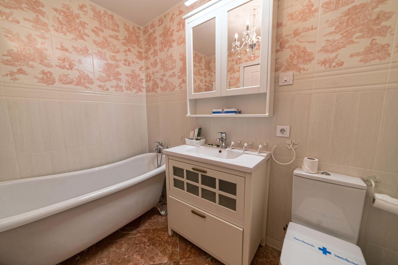 Rey Don Pedro Luxury Home Севилья Экстерьер фото